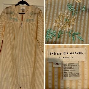 Lightweight Cotton Robe